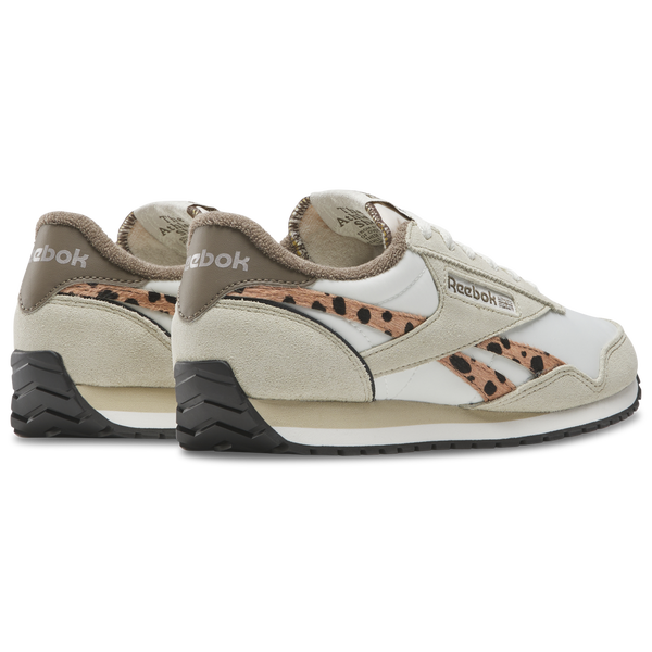 Reebok Classic AZ - Women's - Chalk/Classic Beige/Trek Grey - Image 3