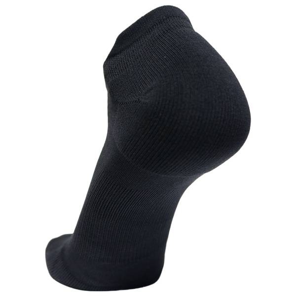 Brooks Run-In 3 Pack No Show Socks - Men's - Black - Image 3
