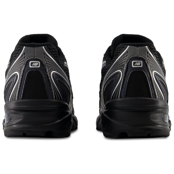 New Balance 740 - Women's - Black/Silver - Image 3