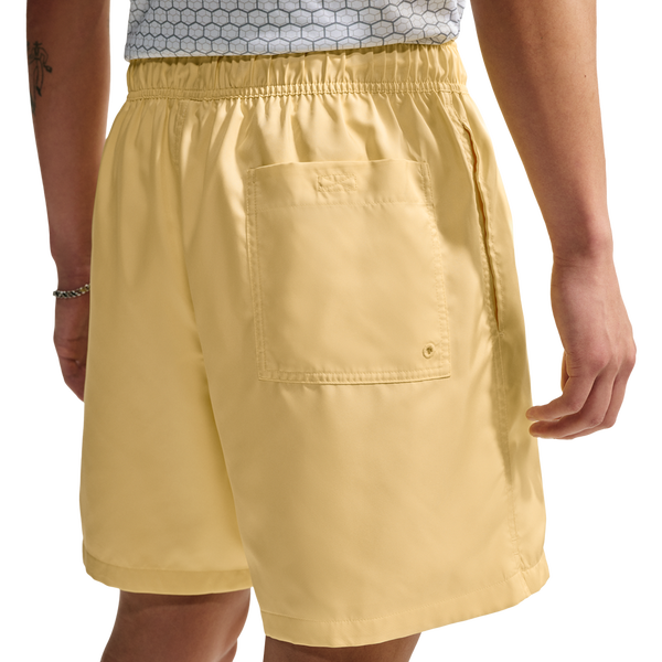 Nike Club Flow Shorts - Men's - White/Soft Yellow - Image 2