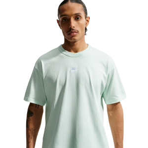Nike LSE Premium Essential T-Shirt - Men's - Barely Green