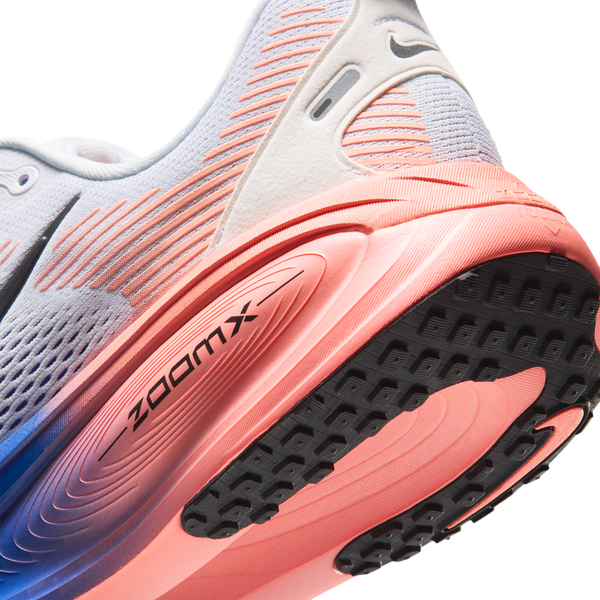 Nike Vomero 18 - Men's - White/Black/Racer Blue - Image 8