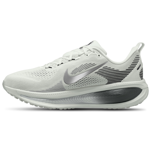 Nike Vomero 18 RR - Men's - Black/Summit White/Metallic Silver - Image 2
