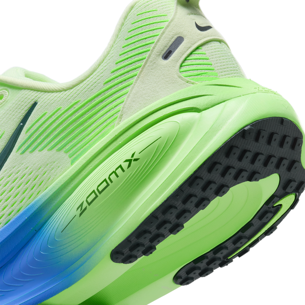 Nike Vomero 18 - Men's - White/Volt Tint/Black Spruce - Image 8