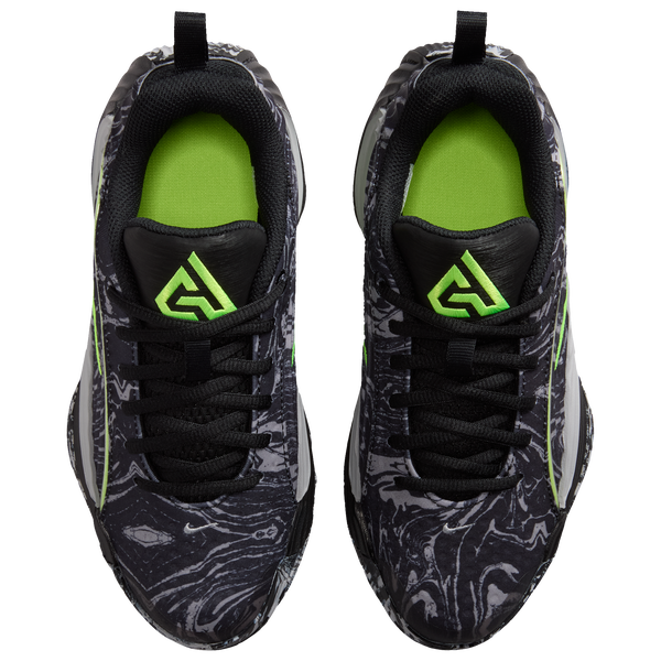 Nike Giannis Immortality 5 - Boys' Grade School - Black/Volt/Light Smoke Grey - Image 4